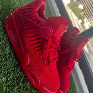 Air Jordan 4 Flyknit 'University Red'
